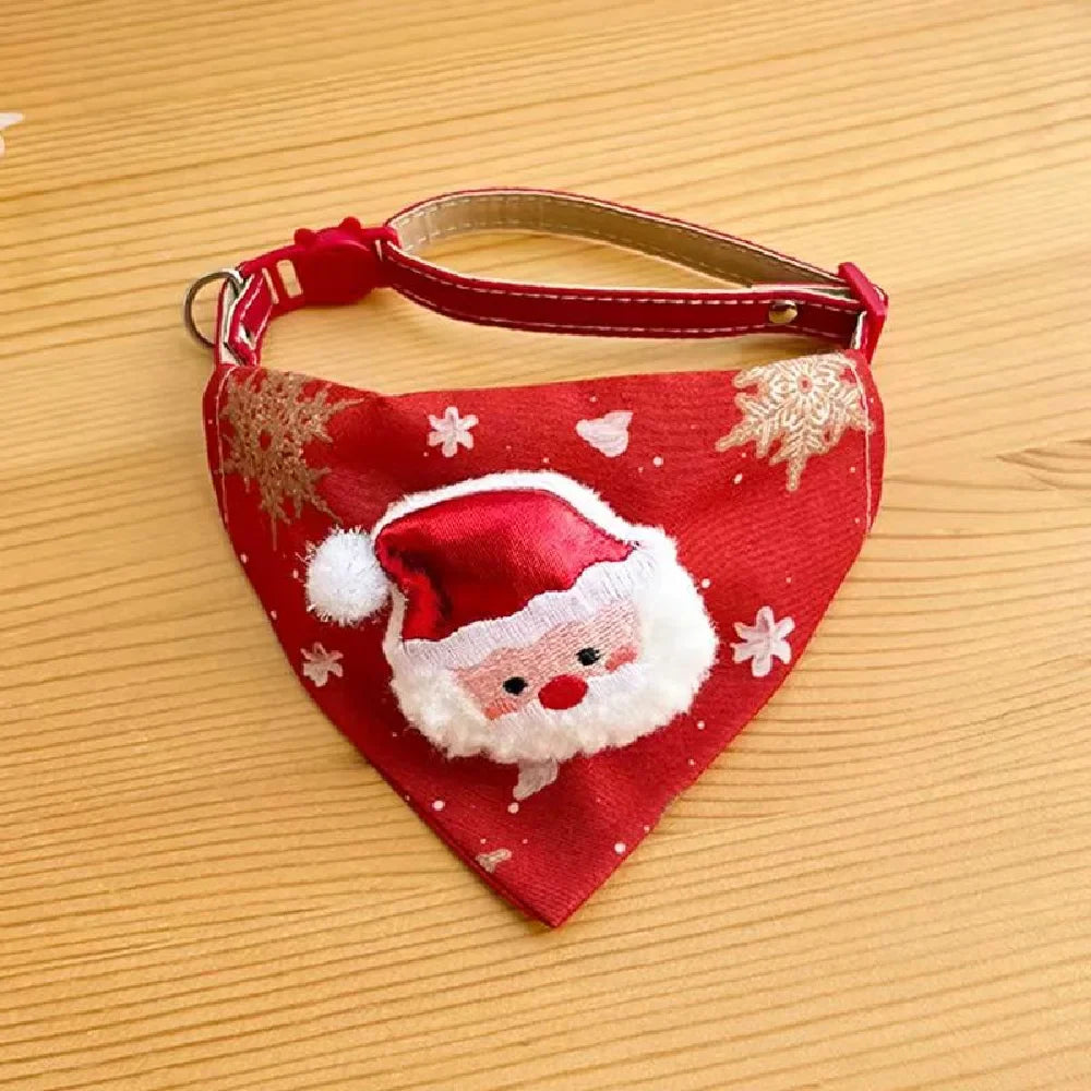 2025 Viral Christmas Dog Triangle Scarf - Adjustable Xmas Collar Santa Elk Pet Accessories Dazzle